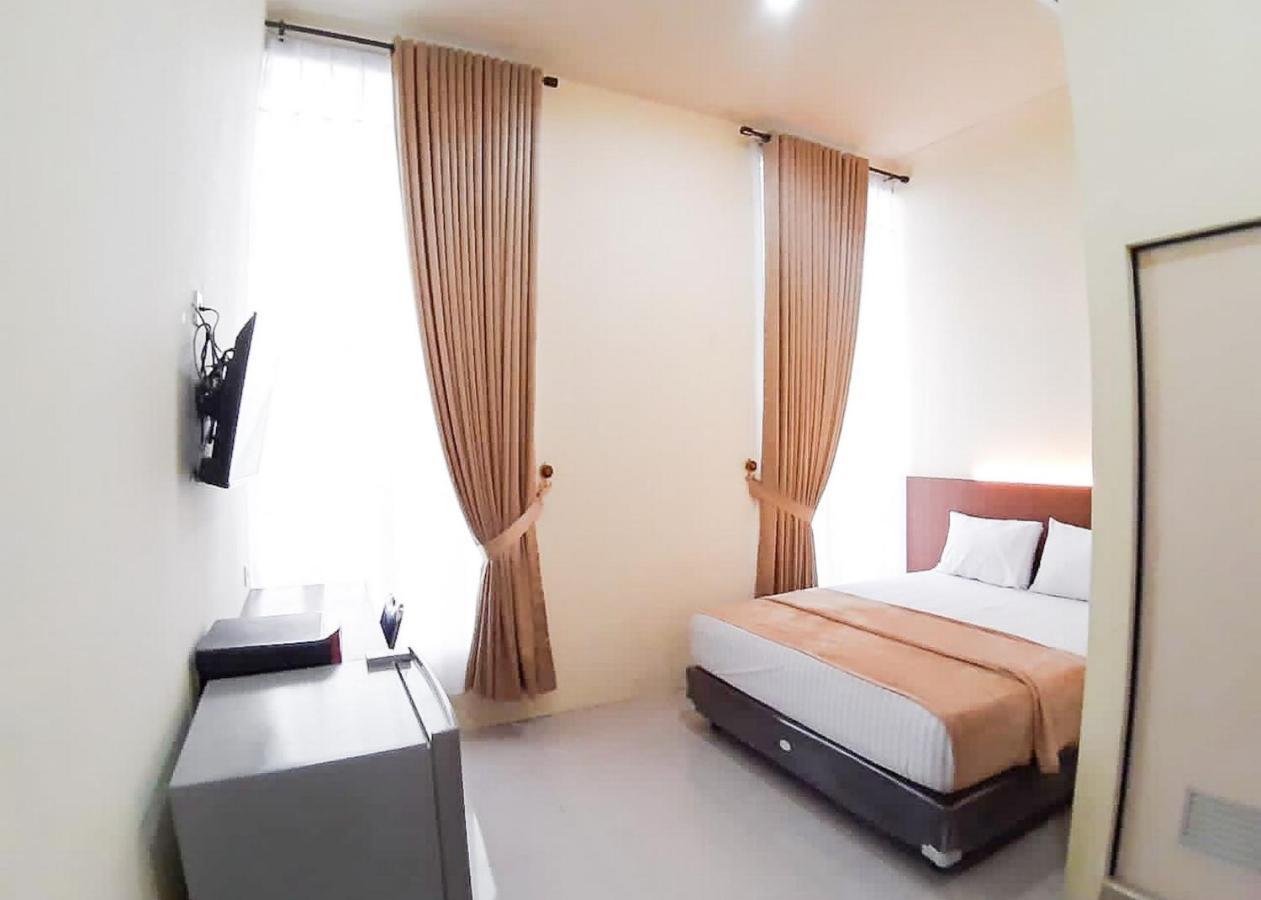 Reddoorz Syariah Near Transmart Jambi 2 Hotell Palmerah Eksteriør bilde